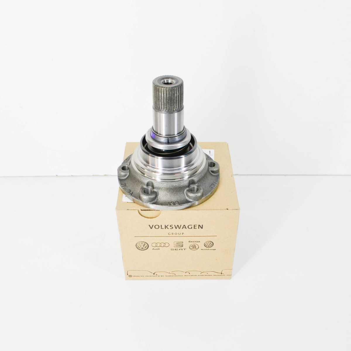 AUDI A1 MK1 FRONT LEFT DIFFERENTIAL FLANGED SHAFT 02M409343D