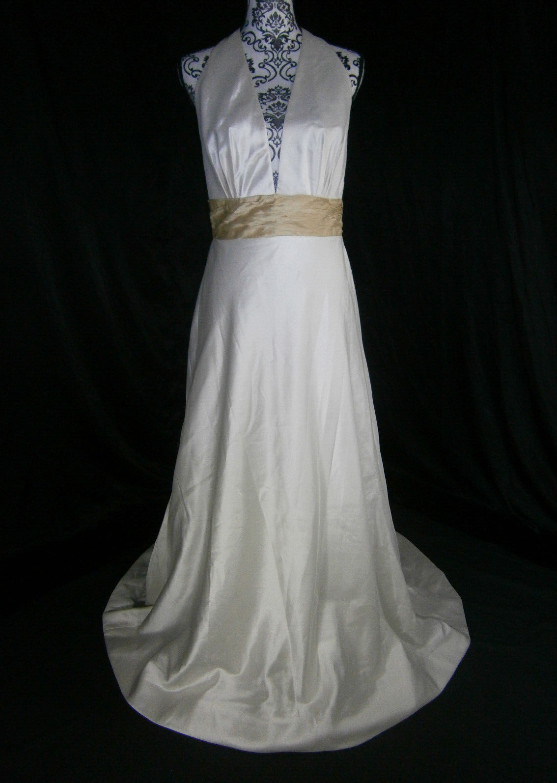 Picture 1 of 9