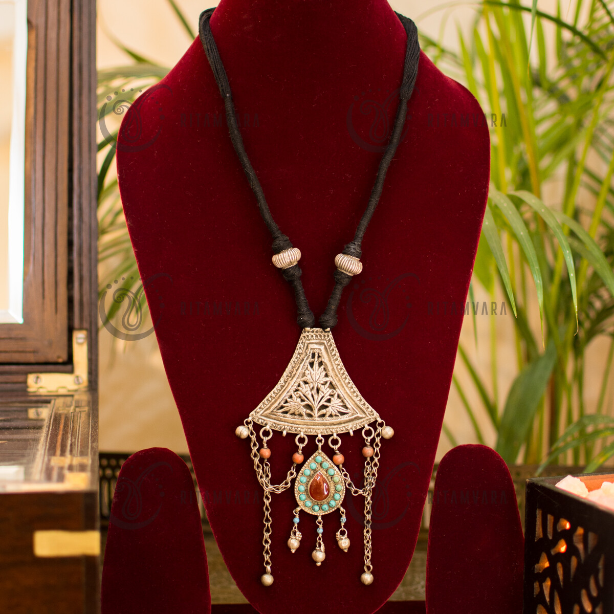 Longtribalpendentwithadjustablecottonthread,silverhandcraftednecklace,