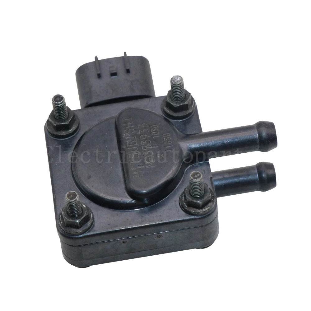 OEM Differential Intake Pressure Sensor Valve ME353933 For  