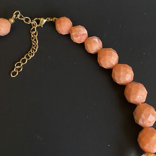 Vintage Faux Angel Skin Coral Graduated Faceted Bead with Filigree Caps Necklace - Bild 8 von 15