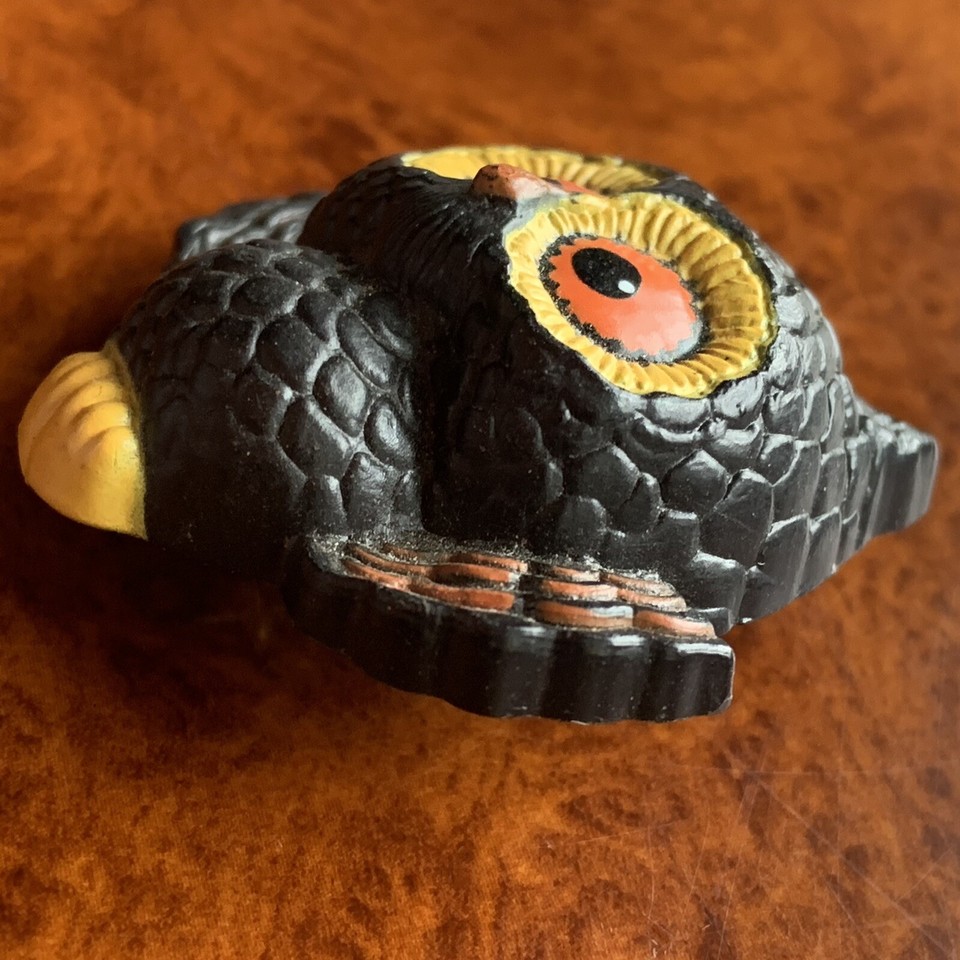 Vintage Cute Owl Pin Brooch Halloween Dark Brown Black Pin Lightweight