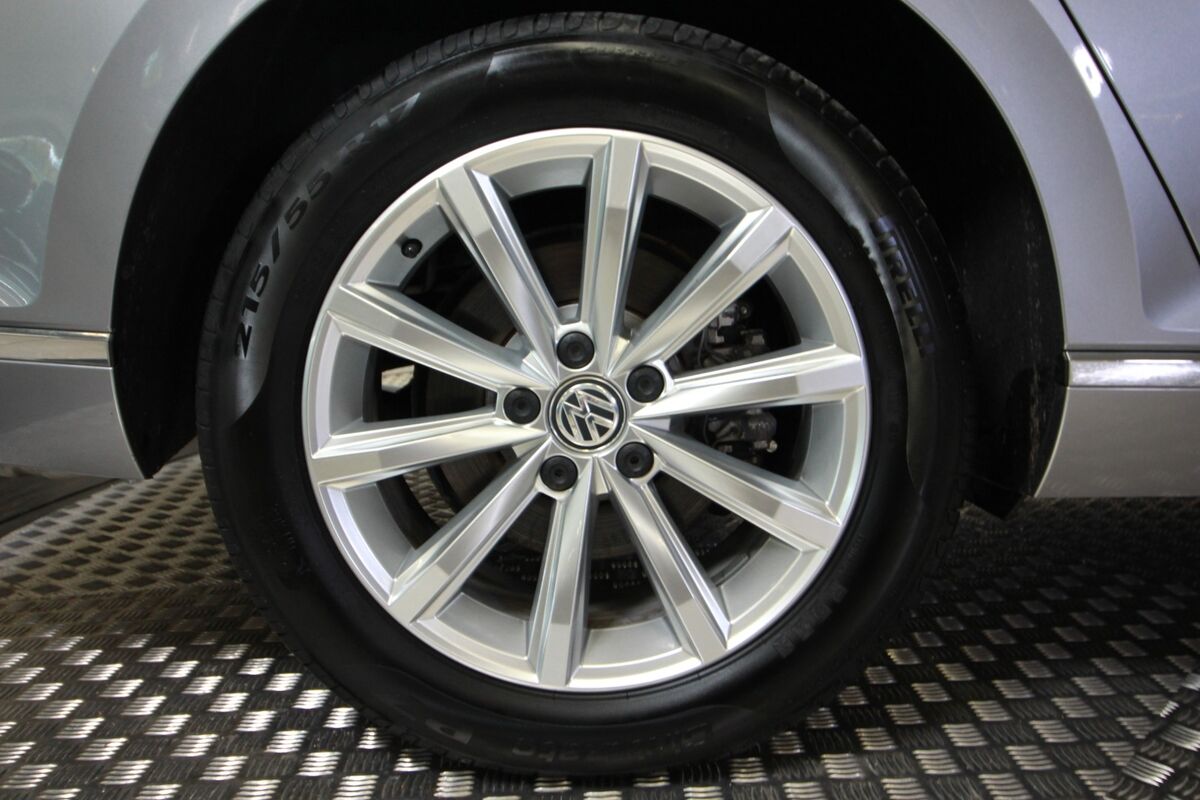 VW Passat 1,5 TSi 150 Highl. Prem. Vari. DSG