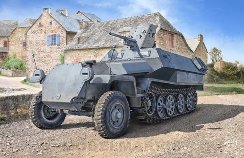 ITALERI 7079 1/72 Sd. Kfz. 251/10 Schutzenpanzerwagen 3.7 cm PaK