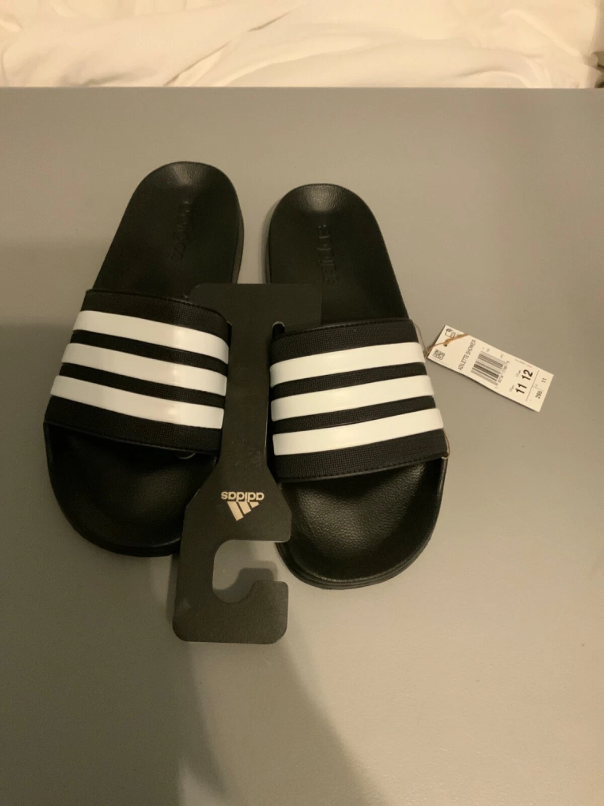 SANDALI ADIDAS UOMO TAGLIA 11 DA DONNA ADILETTE taglia 12 NUOVI BIANCHI NERI