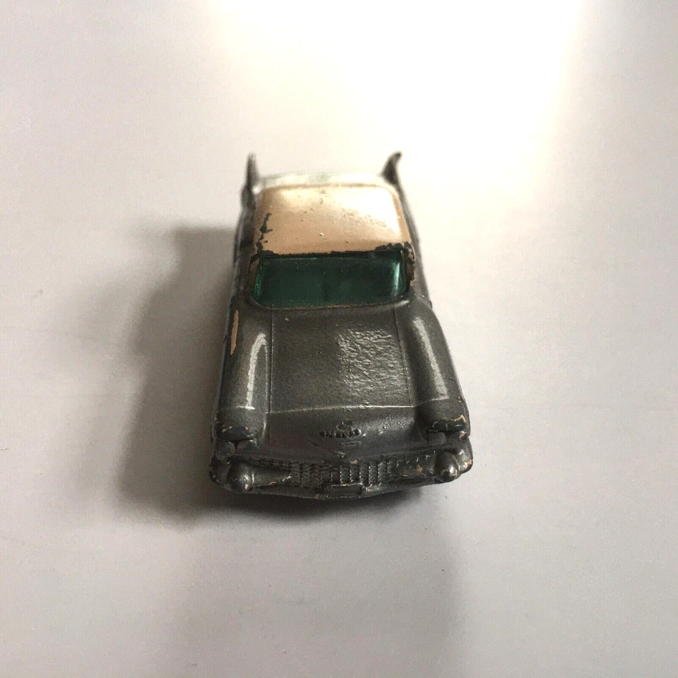 Lesney Matchbox Cadillac Sixty Special Nº 27 Ruedas Gris Plata Diecast 75 1961 Foto 3 de 4