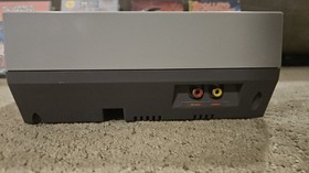 Nintendo NES Console Bundle - 7 Games - 2 Controllers Tested Working Mario 3