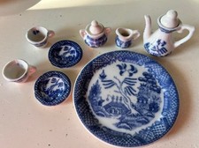 Blue Willow 10 Pc Miniature Tea Set fm Great Aunts Estate, Doll House Use 