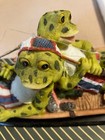 Fishing Frogs Figurine Resin Frog Couple Fishing Boat Whimisical Decor Wood Base — photo 1