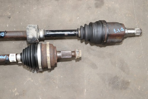 2001-2005 HONDA CIVIC 1.7L A/T ABS CV AXLES Joints Driver & Passenger Side - Picture 2 of 7