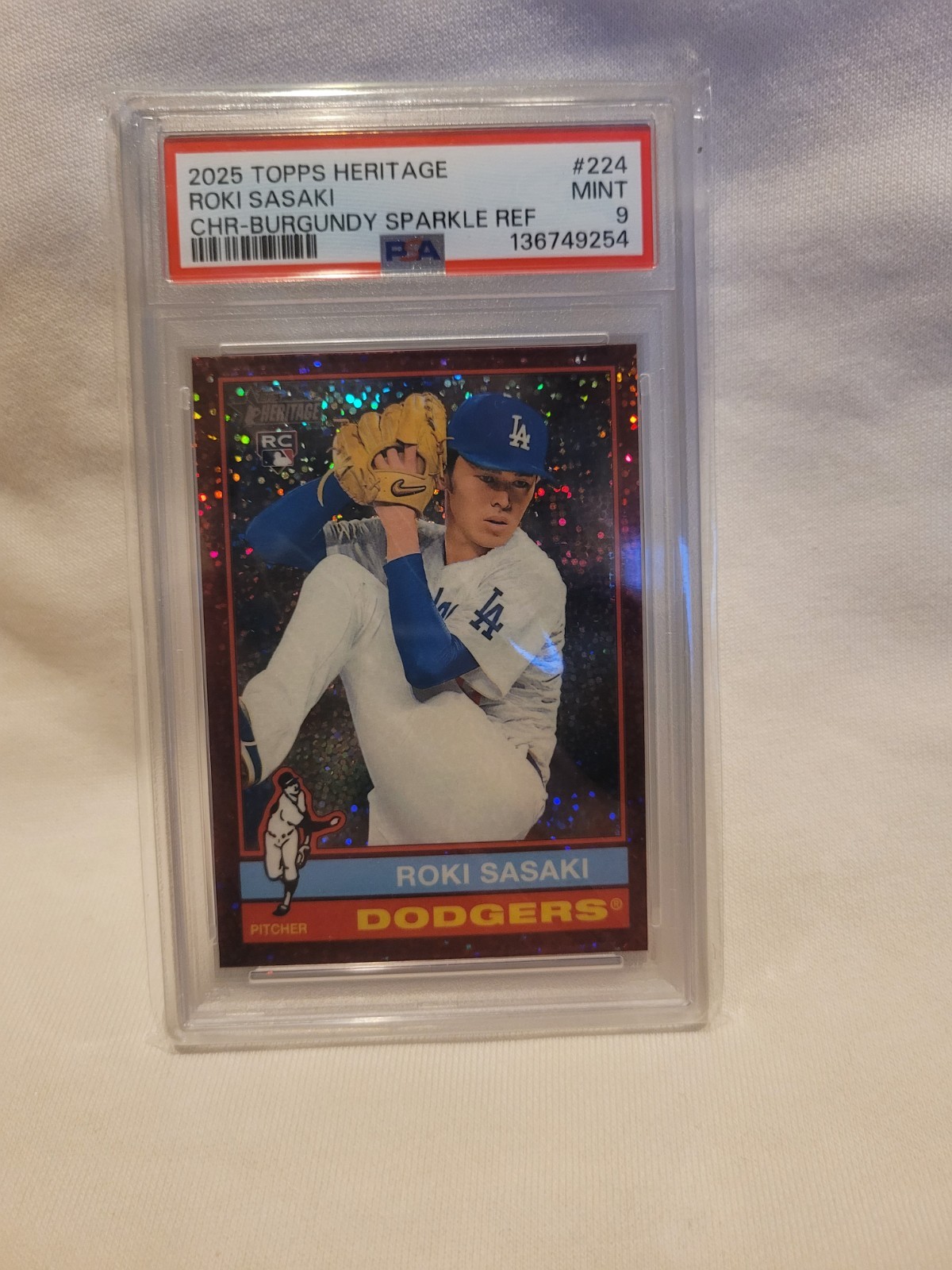 2025 Topps Heritage - Roki Sasaki #224 Chrome Burgundy Sparkle Refractor (RC)
