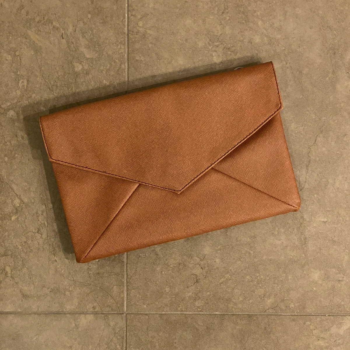 Brown clearance envelope clutch
