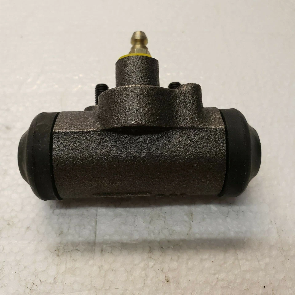 MIDAS WHEEL CYLINDER WC1415, AUTOZONE AZ33924 - Image 3 of 4