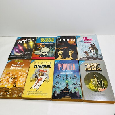 Ace Doubles Paperbacks Science Fiction SCI-FI Lot Of 8 Vintage Book Artwork Good