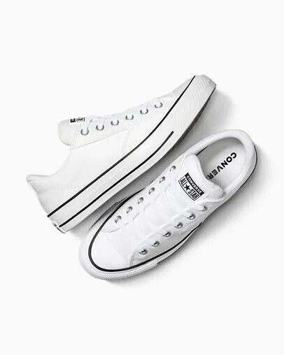 Size 7 - Converse Chuck Taylor All Star Low Malden Street - White