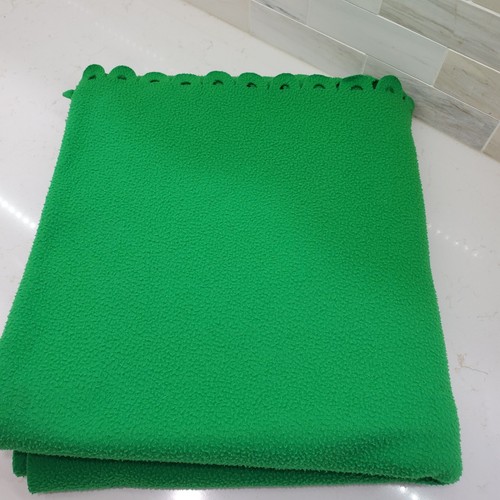 Vintage 90s Fleece Throw Blanket Bright Green Scalloped Perforated 61.5" x 65" - Picture 3 of 24