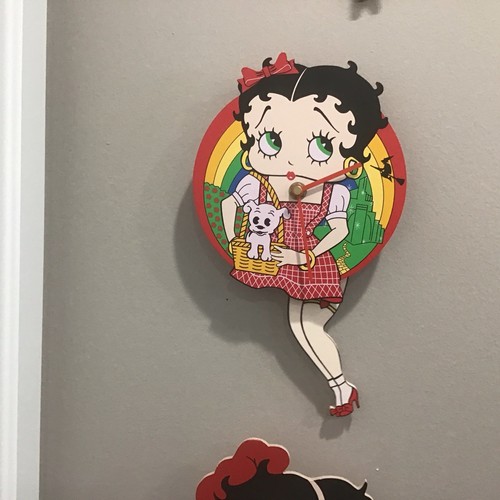 Vintage Betty Boop Swinging Pendulum Wizard Of Oz Wall Clock