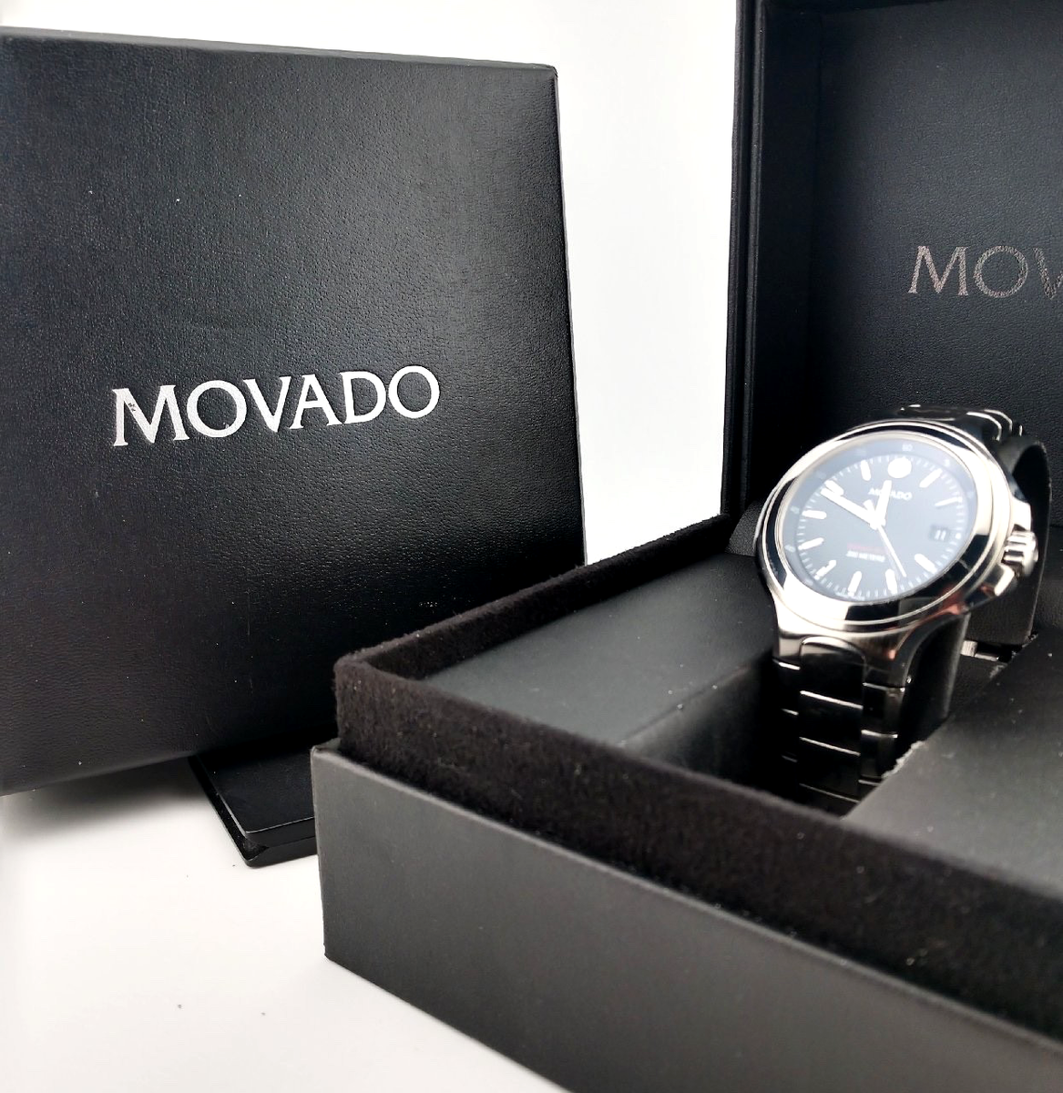 Movado Men display picture 2