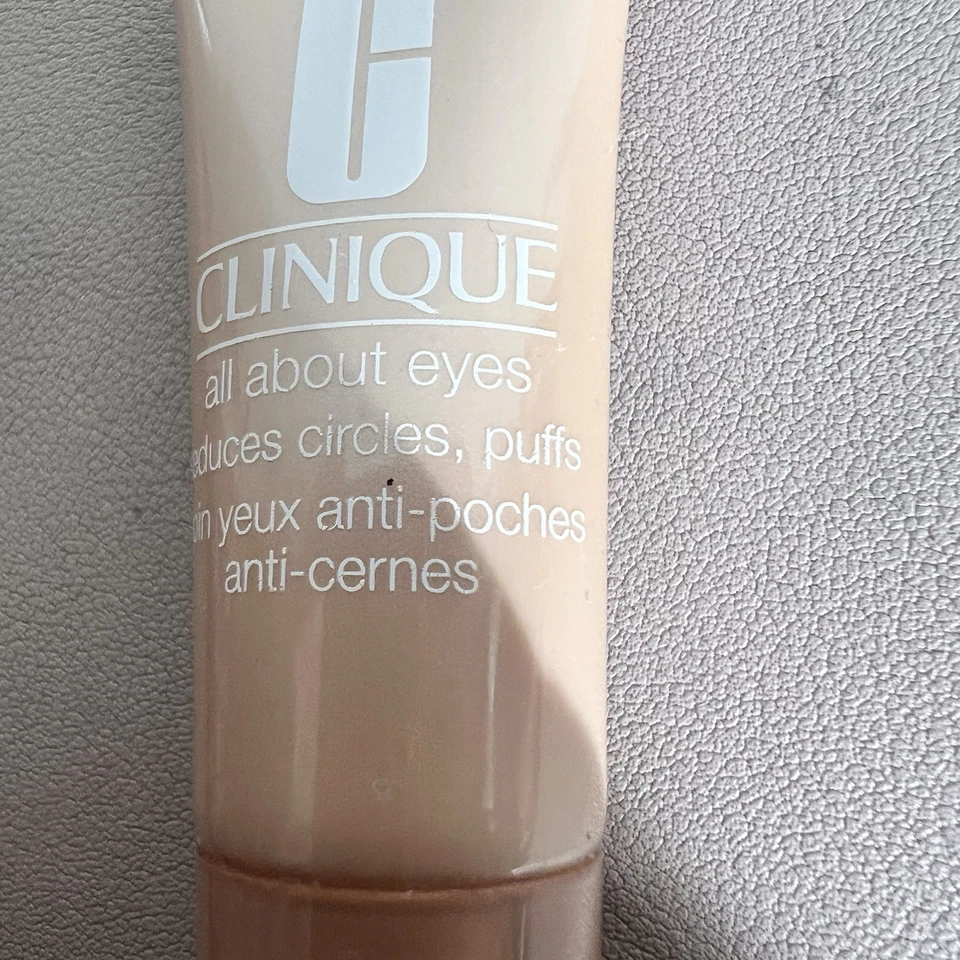 Clinique All About Eyes reduce las inhalaciones circulares ~ Tamaño completo 0,5 oz / 15 ml ~ ¡Nuevo! Foto 3 de 4