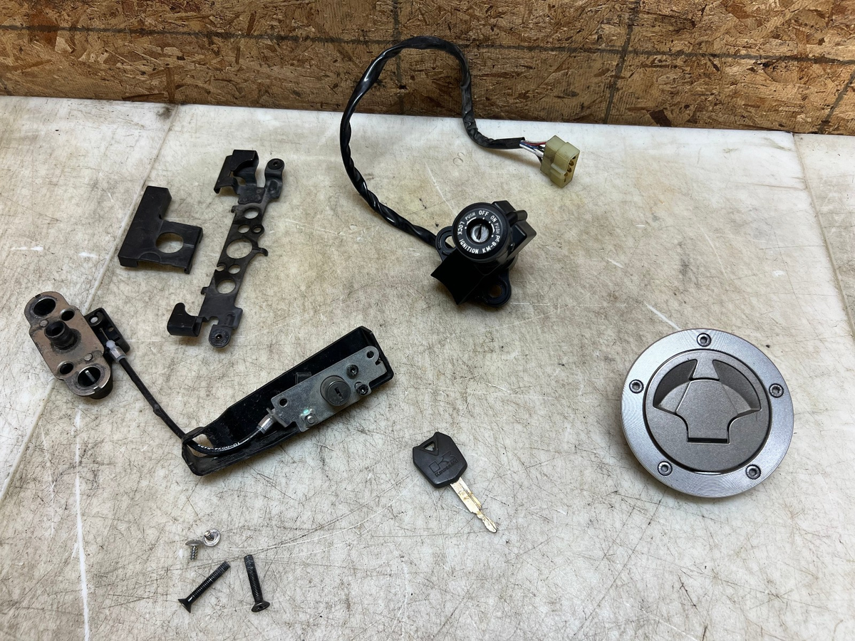 専用セット 09 10 11 12 KAWASAKI ZX-6R ZX6R ZX6-R 636 LOCK SET KEY SET