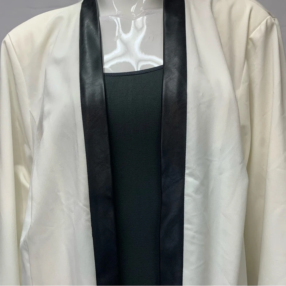 Jaqueta de jantar Torrid 4 branca preta couro sintético lapela 4X blazer jaqueta smoking - Imagem 3 de 4