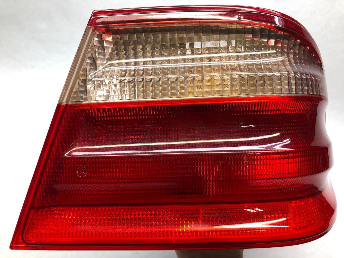 0002 Mercedes E430 W210 *Sedan* Rh Passenger Outer Quarter Tail Light