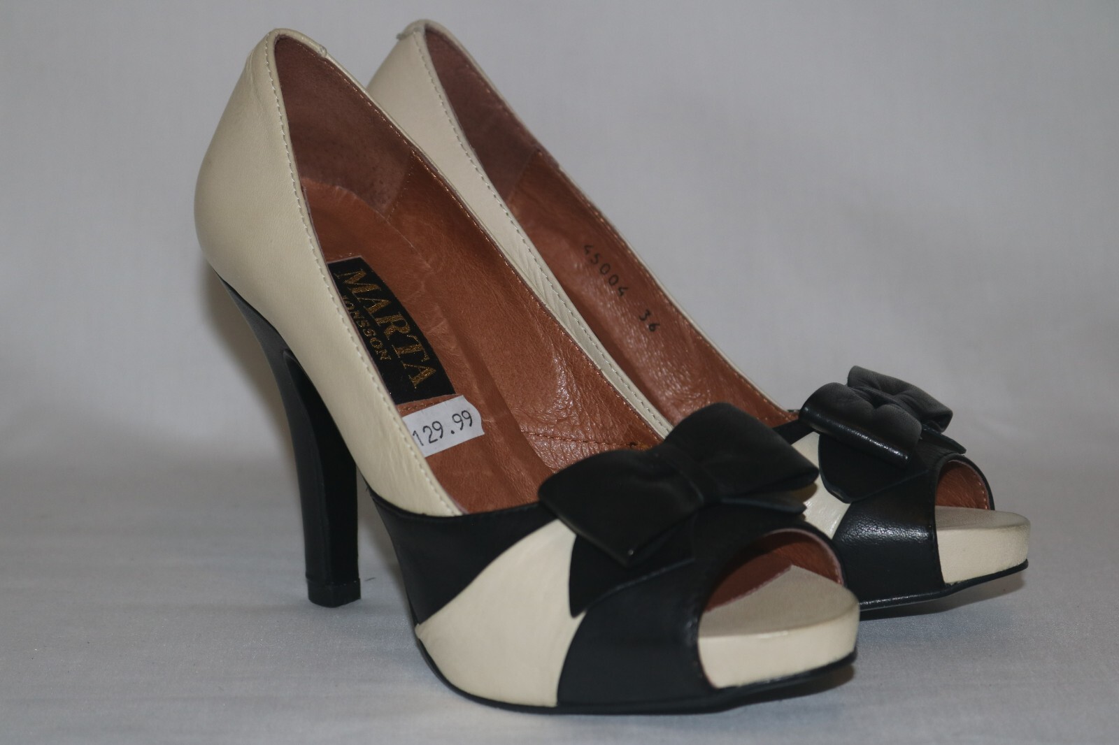 Marta Jonsson New with box. Vanila & Black slip on. UK4 £130 image 8
