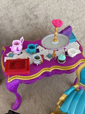 Maison Miniature le salon de thé de Rose | Book Nook France
