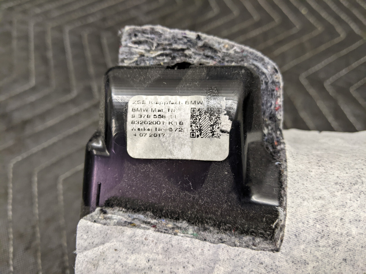 BMW OEM Oddments Tray Instr.panel Driver 