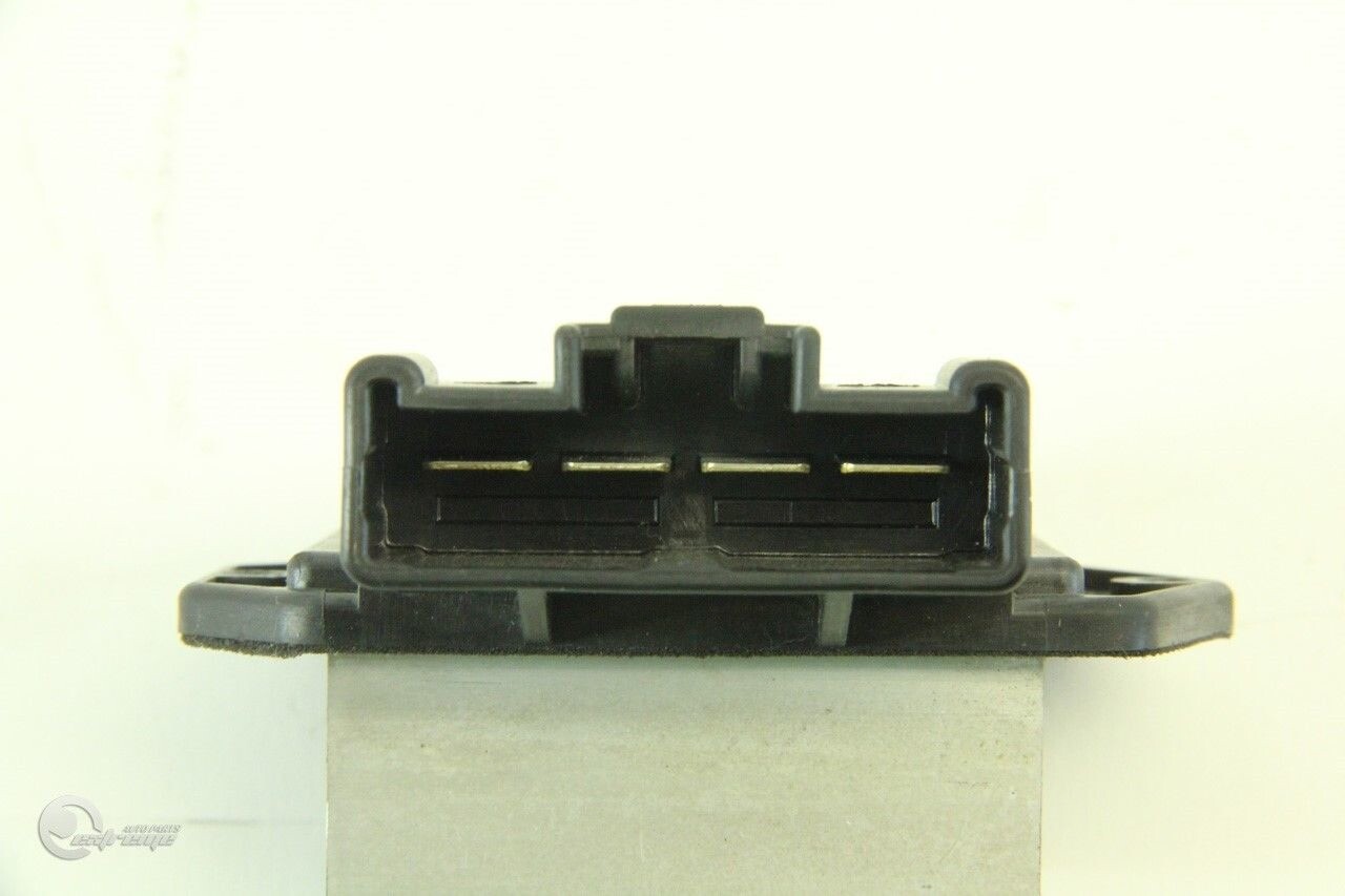 Toyota 4Runner Blower Motor Transistor 8716513010 OEM A945 2003, 2004