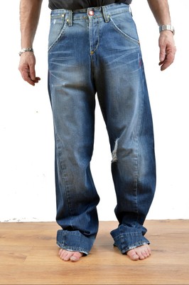 موسيقي سيل انتاج levi twisted jeans uk - billericayarttrail.org