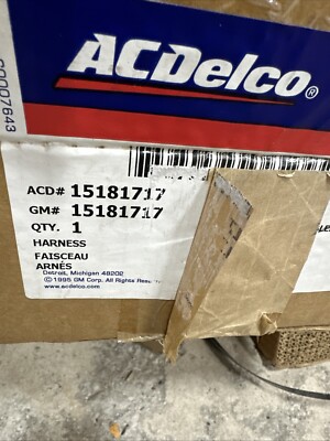 GM 15181717 Harness Asm Chassis Wiring 2003 Chevrolet & GMC NOS