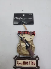 Gone Hunting Christmas Tree Ornament Hunting Rifle & Backpack New Resin