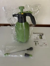 Brand New! 1/2 Gal Multifunctional Garden Sprayer Plants Pets Glass Car