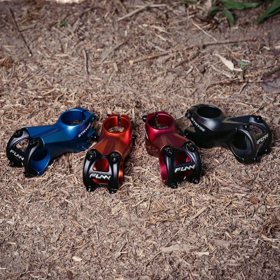 Vástago elevador de bicicleta Stryge - 7 grados, 80 mm de longitud, 31,8 mm abrazadera de barra, montaña, B... Foto 2 de 4