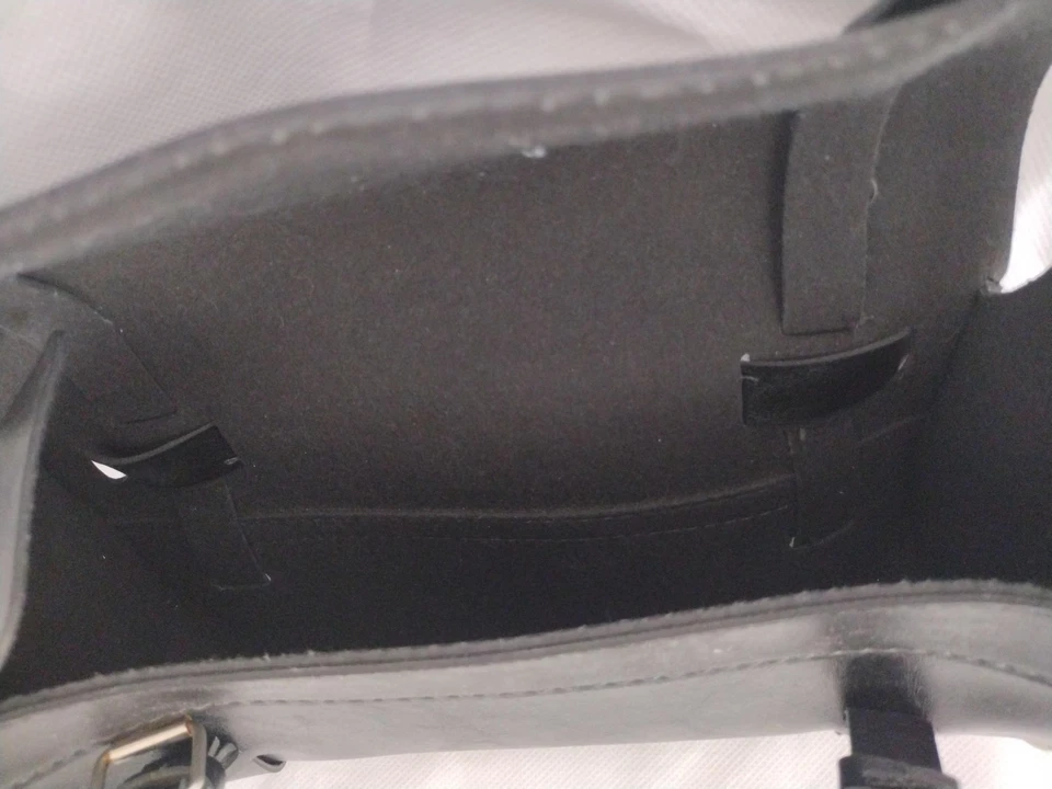 Harley Davidson Cuero Negro Moto Manillar Horquilla Bolsa de Herramientas Bolsa Logo Foto 4 de 4