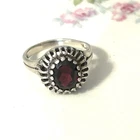 Vintage Sterling Silver Garnet Ring Size 6