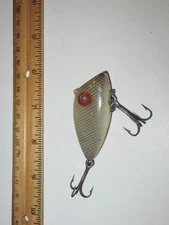 Pico Perch Lure Grey Scale Pattern