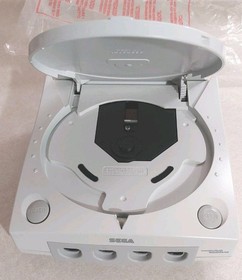 Sega Dreamcast Console + Memory Card & 4 Games - Near Mint