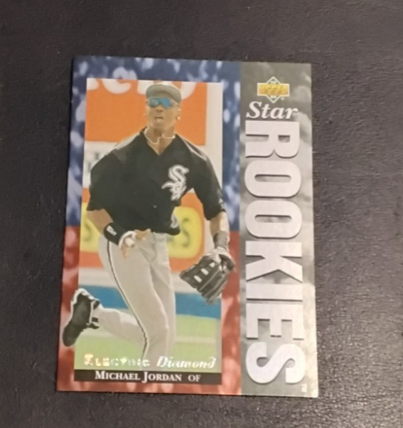 1994 Upper Deck - Michael Jordan RC #19 Electric Diamond