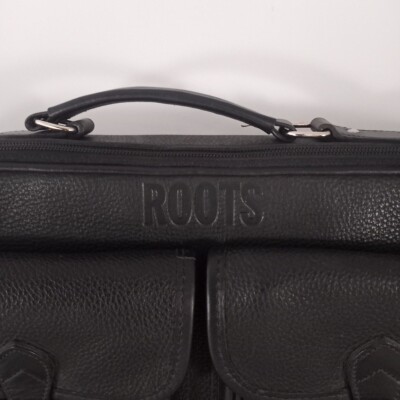 【ヴィンテージ】ROOTS カナダ製　極上バーガンディレザー　高級ブリーフケース Leather Toiletry Bag by Roots Canada | Luggage | Fairmont Store