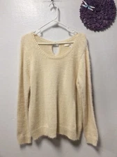 Max Studio Womens off White Sweater Size XL Long Sleeve Classy Keyhole Back 119