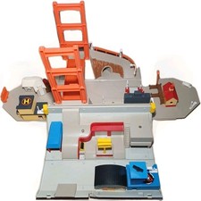 1988 Vintage Galoob Micro Machines Toolbox SUPER CITY Playset 6420 Incomplete