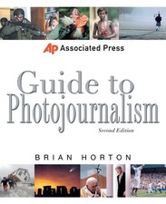 Associated Press Guide to Photojournalism (Associated Press Handbooks) - pap...