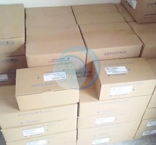 1PCS NEW YASKAWA SERVO MOTOR SGMGV-13A3A61 SGMGV13A3A61