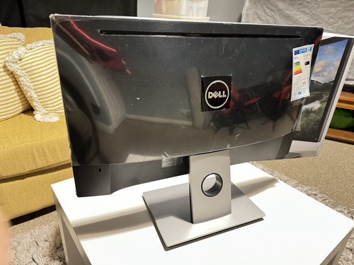Dell SE2417HGX 24" Full HD TN LCD Monitor - Picture 4 of 9