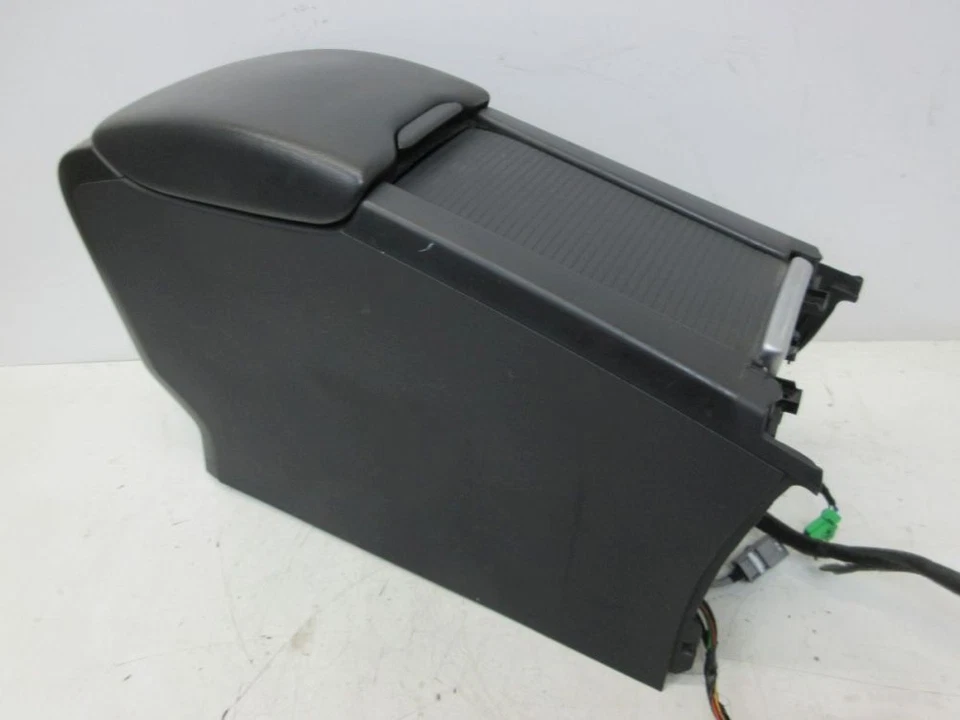 Armrest Center Storage Compartment Drink Holder Fits for Volvo XC60 3.2 AWD - Image 2 of 4