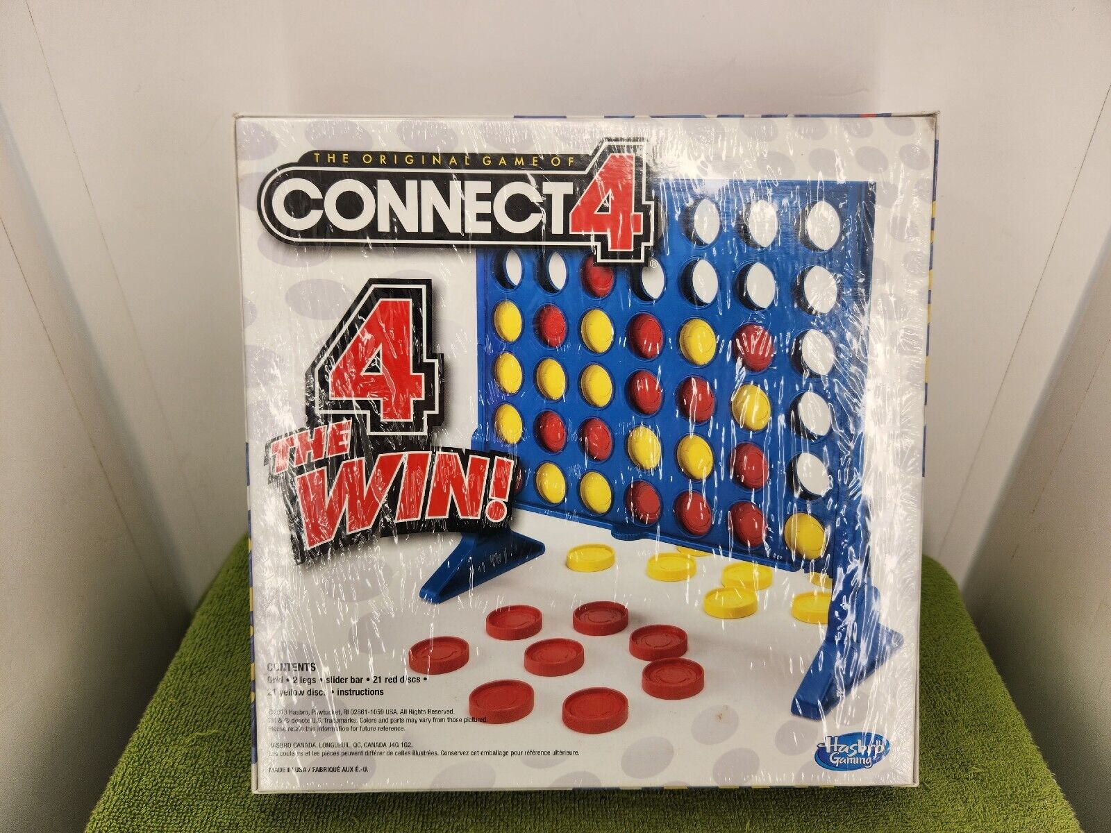 CONNECT 4 The Original Game Hasbro Games Age 6+, 2 Players, Year 2013