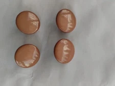 11  BRN18 7/8 inch BEIGE GLOSS FINISH ROUND SHANK BUTTONS
