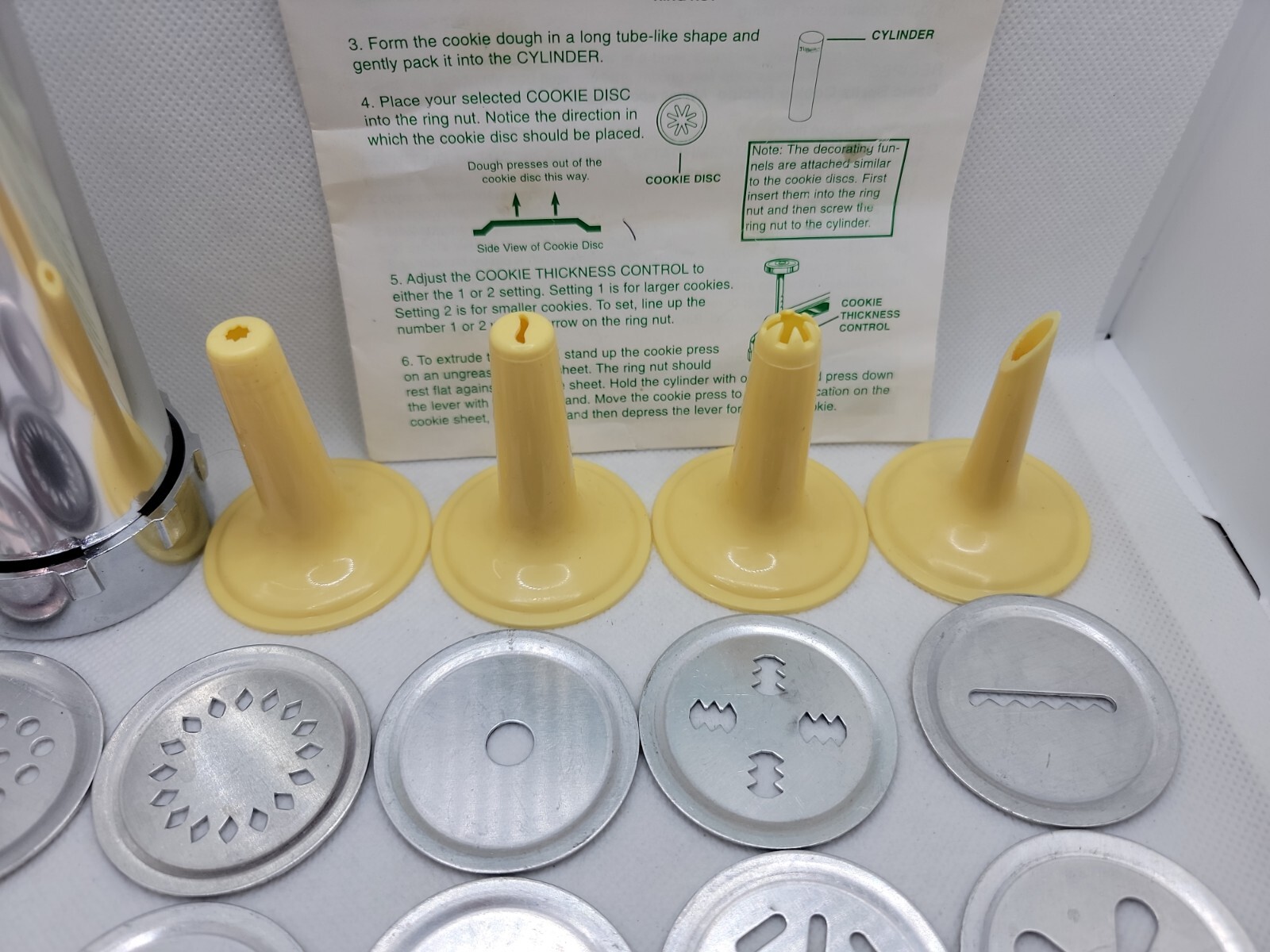 VillaWare Professional Metal Classic Cookie Press 20 Disc 4 Funnel eBay